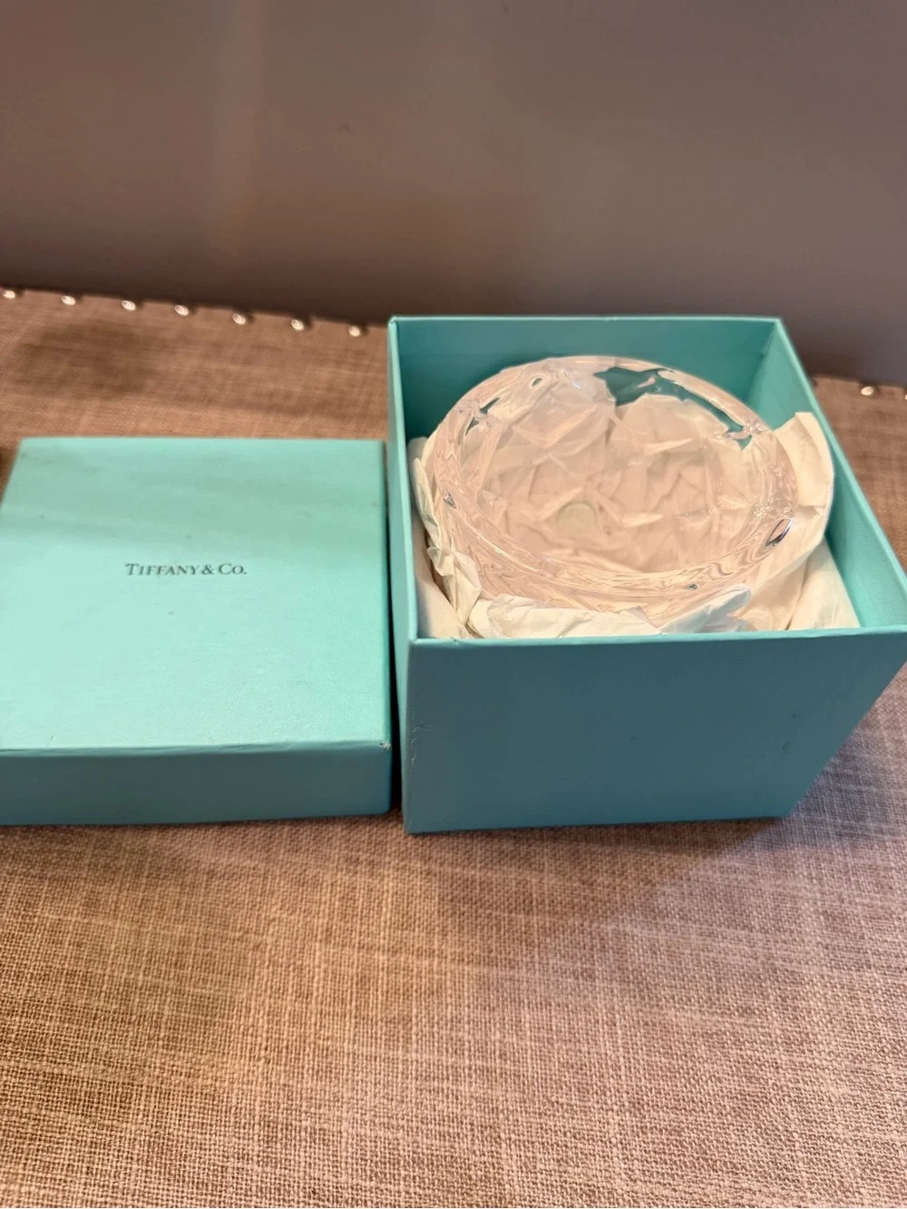 NIB Tiffany & Co. New diamond cut crystal large votive candle holder